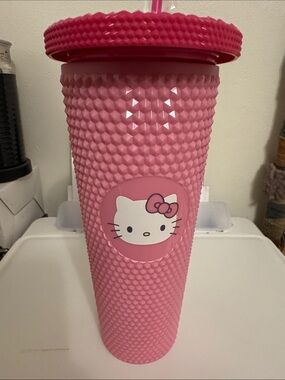 Sanrio Hello Kitty Pink Studded Tumbler with Lid and Straw